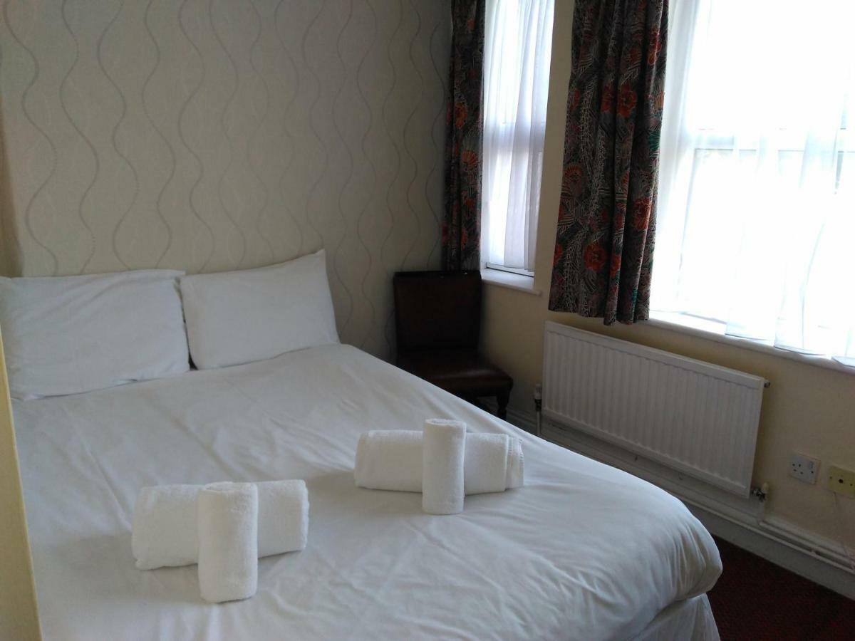 Hotel The Crown